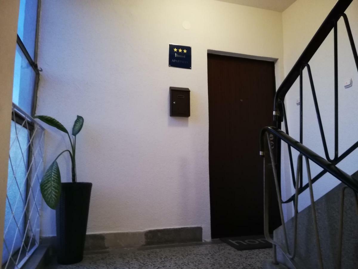Apartman Skribulja Жупаня Екстериор снимка